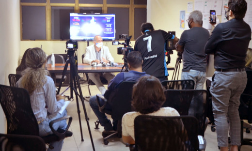 Coletiva aconteceu na sede da Secretaria de Estado da Saúde