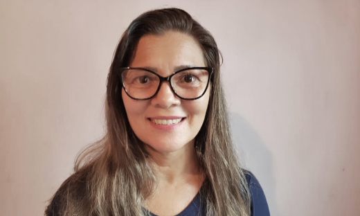 Professora Valmizonia mobilizou alunos para a olimpíada de Inglês e ficou em terceiro lugar entre os professores