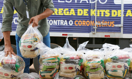 Esta semana o Governo do Tocantins atende mais de 20 mil famílias impactadas em 42 cidades