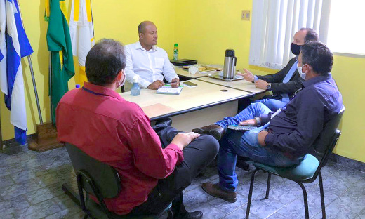 Agenda com os prefeitos teve início com a visita ao município de Brejinho de Nazaré
