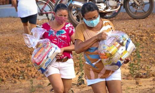 Desde o início da pandemia, já foram entregues aproximadamente 600 mil cestas básicas 