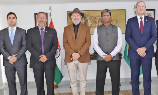 Secretários de Estado acompanharam o Governador Carlesse durante audiência na embaixada da Índia 