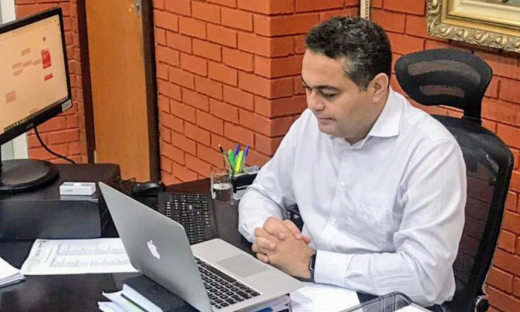 Jairo Mariano, durante reunião on-line com representantes do rally Sertões