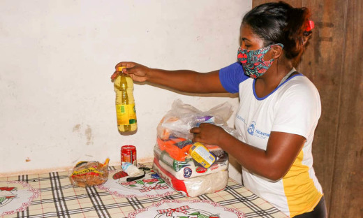 Governo do Tocantins atende 1200 famílias na região sul do Tocantins em mais uma etapa de entrega de cestas básicas