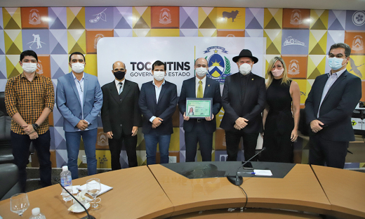 Durante a live foi apresentado o novo modelo da Carteira de Identidade que já está sendo emitido pelo Instituto de Identificação do Tocantins e seus núcleos regionais 