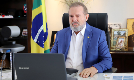 O governador Mauro Carlesse reforçou a intenção do Estado em vacinar toda a população