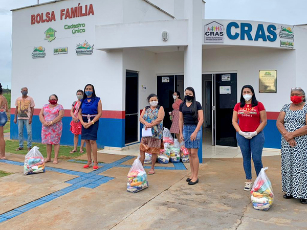 O Cras do município de Carmolândia recebeu 150 kits de alimentos 